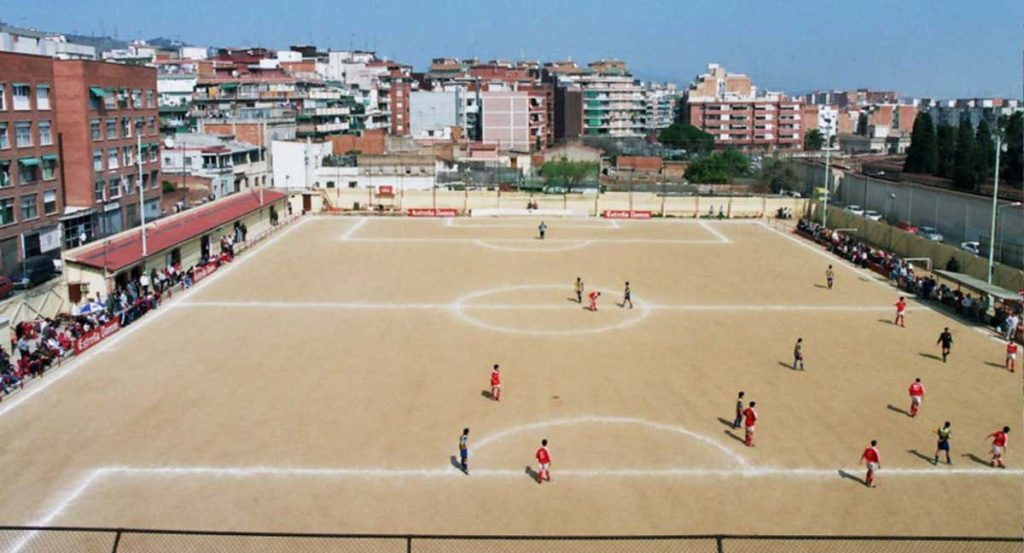 Campo de la AEDA de la Damm.
