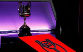 El trofeo de la Copa del Rey.