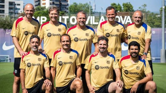 El cuerpo técnico de Hansi Flick, cuando empezó los entrenamientos en la Joan Gamper.