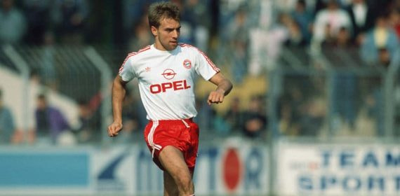 Hansi Flick, en una imagen jugando con el Bayern.