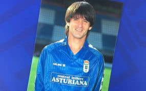 Lacatus, en su etapa como jugador del Oviedo.