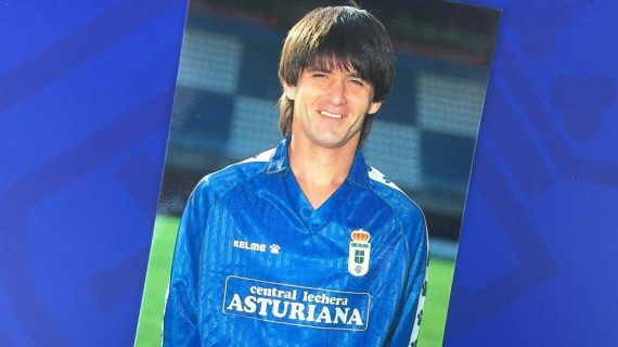 Lacatus, en su etapa como jugador del Oviedo.