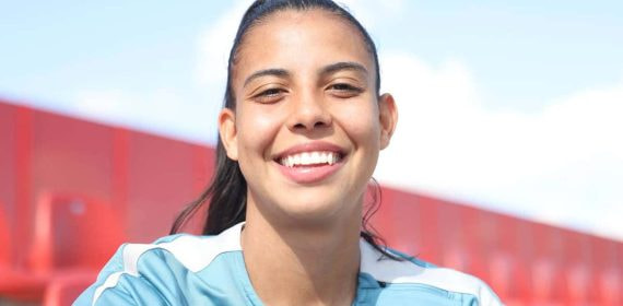 Lauren Leal, jugadora del Atlético de Madrid, durante su entrevista con Relevo en la Ciudad Deportivo Civitas de Alcalá de Henares.