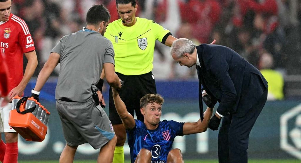 Marcos Llorente, lesionado contra el Benfica.