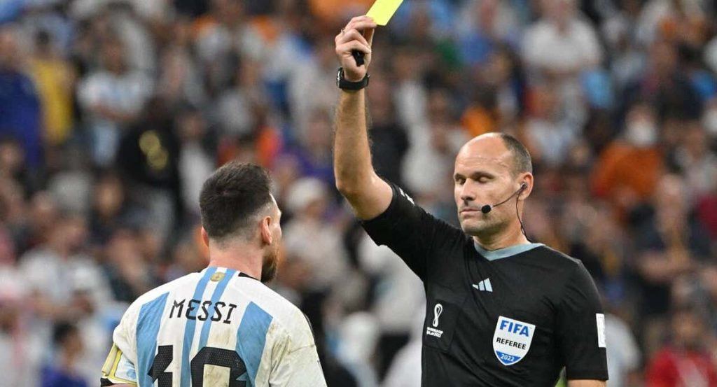Mateu Lahoz se retiró en el año 2023.