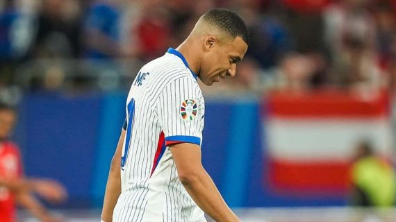 Mbappé, en un partido de la pasada Eurocopa.