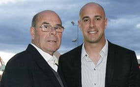 Miguel Reina y su hijo Pepe, juntos en una foto de archivo.