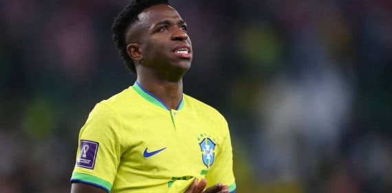 Vinicius, con Brasil.