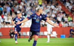 Yeremay celebra un gol con el Dépor.