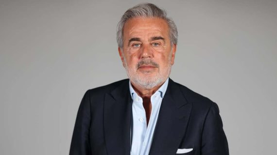 Zoran Vekic posa en la Redacción de Relevo.