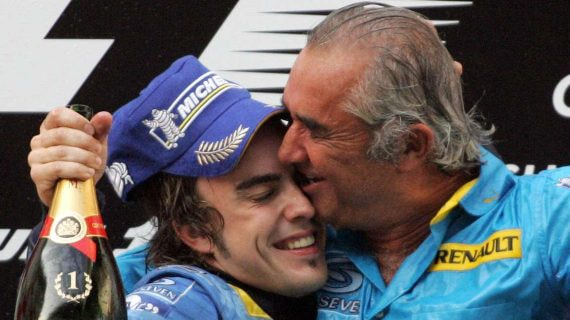 Alonso y Briatore, inseparables.