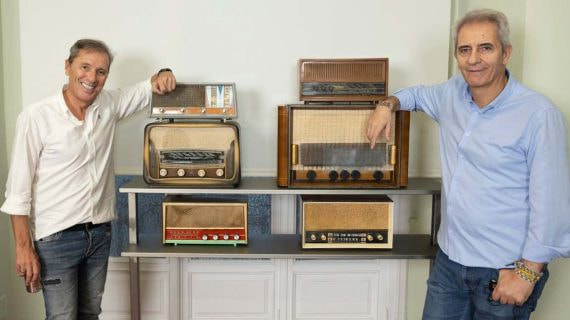 Paco González y Manolo Lama, en la sede de la COPE.