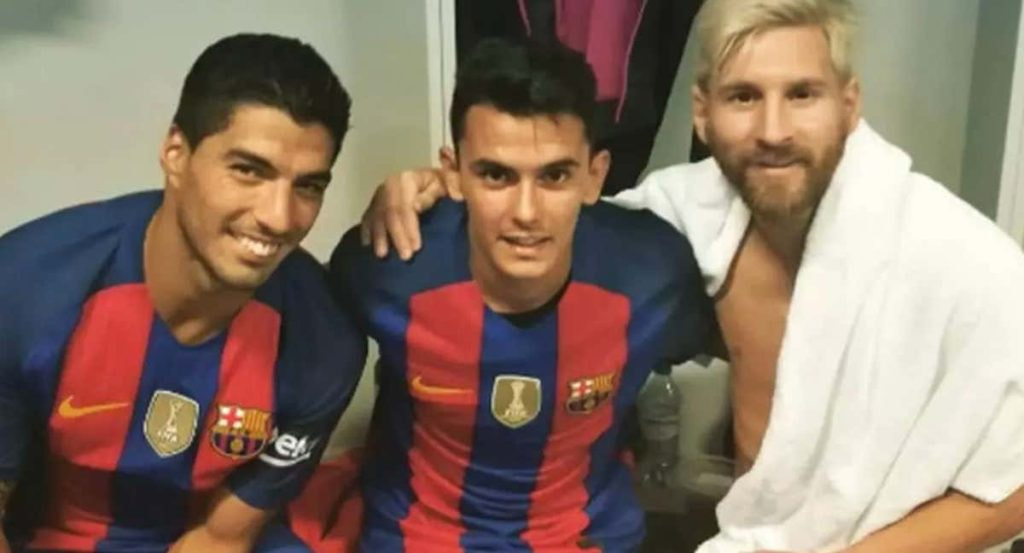 Nili, en el vestuario junto a Messi y Suárez