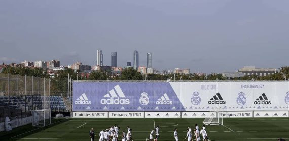 El Real Madrid, entrenándose en Valdebebas.