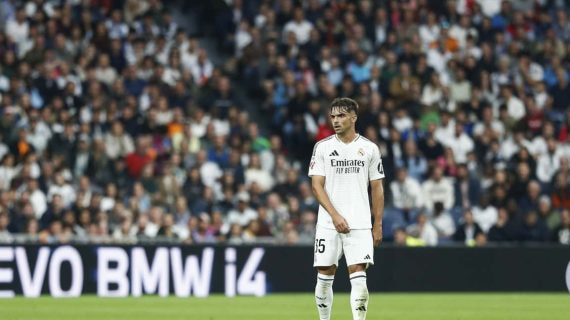 Raúl Asencio, en un partido con el Real Madrid.