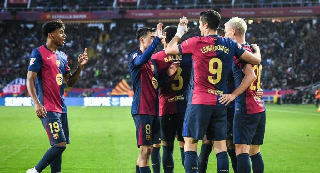 El Barça celebra uno de los goles que anotó contra el Espanyol.