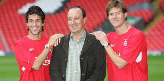 Rafa Benítez, en la presentación de Luis García y Xabi Alonso.