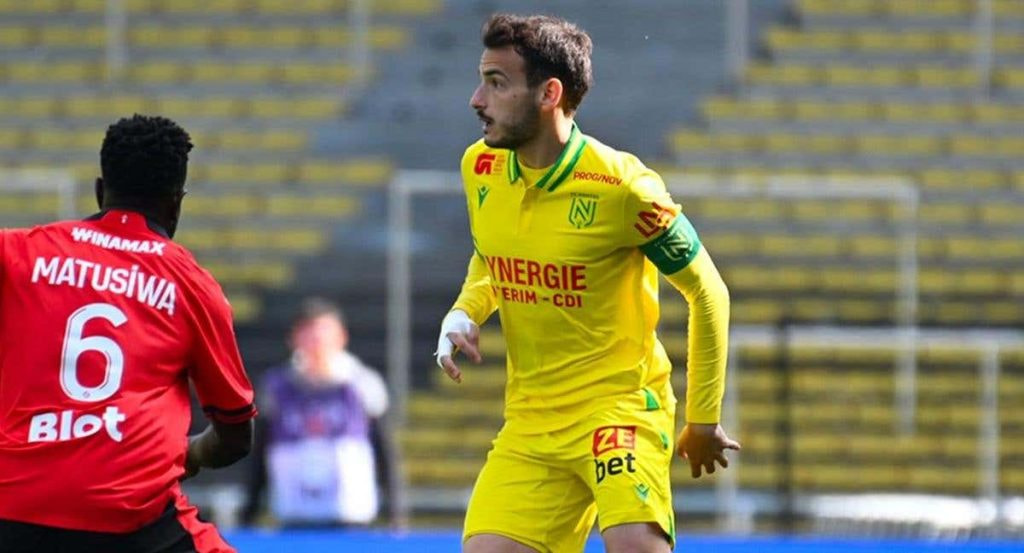 Chirivella, capitán del Nantes.