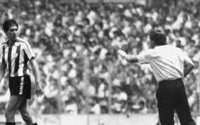 Sarabia y Clemente, durante un partido en San Mamés.