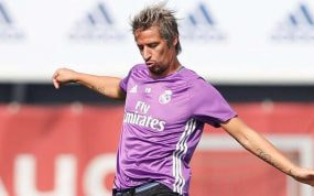 Fábio Coentrão en un entrenamiento con el Real Madrid.