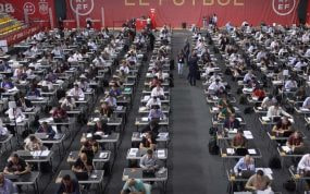 Imagen de archivo de una convocatoria anterior al examen de Agentes FIFA celebrado en la Federación.