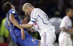 Agresión de Zinedine Zidane a Materazzi en el Mundial de 2006.