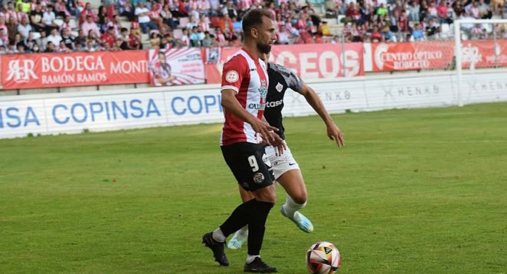 'Pito' Camacho, invitado de La Revuelta, jugando con el Zamora.