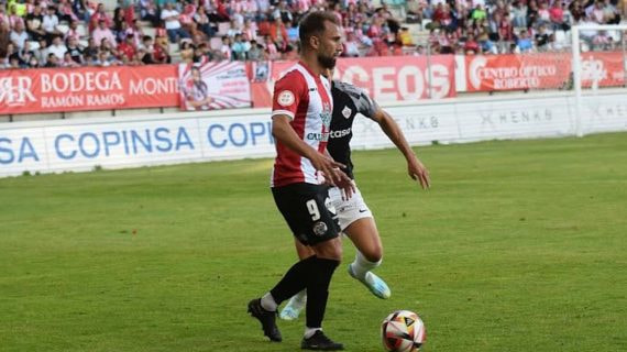 'Pito' Camacho, invitado de La Revuelta, jugando con el Zamora.