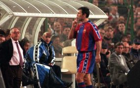 Hristo Stoichkov durante un partido en el Bernabéu.