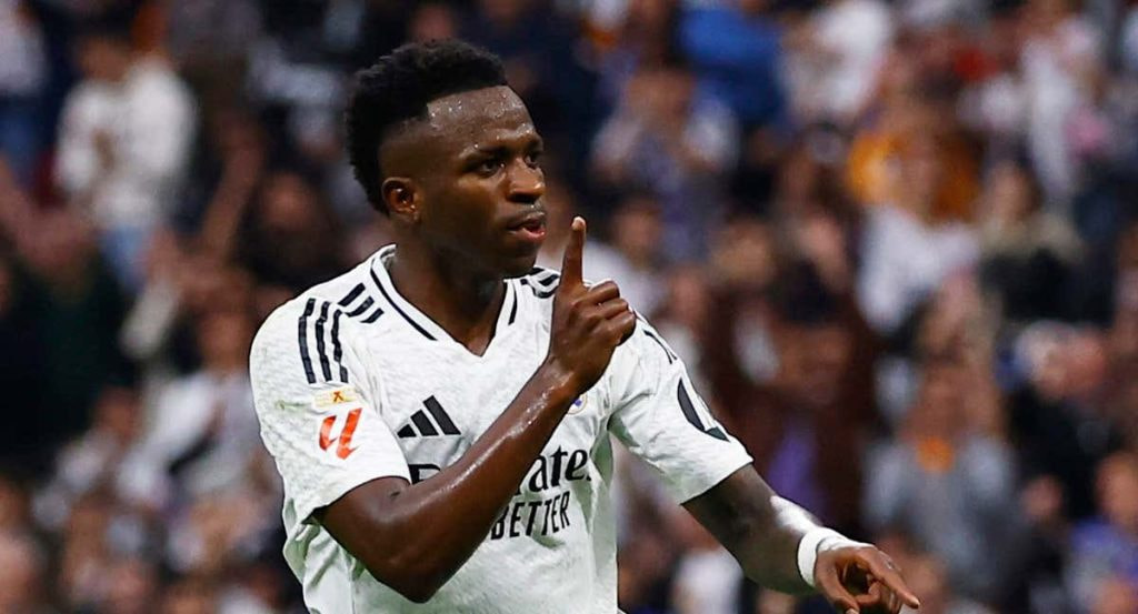 Vinicius Jr celebra un gol con el Real Madrid.