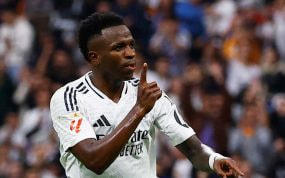 Vinicius Jr celebra un gol con el Real Madrid.