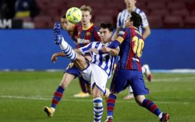 Zubimendi en un partido ante el Barça.