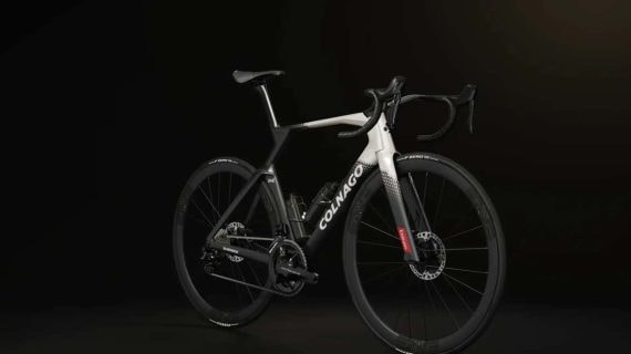 La nueva Colnago Y1Rs del equipo UAE Team Emirates.