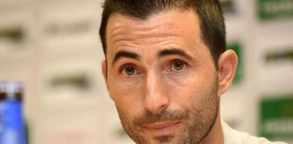 Miguel Albiol en la rueda de prensa de su despedida como futbolista profesional.
