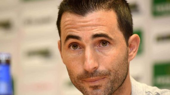 Miguel Albiol en la rueda de prensa de su despedida como futbolista profesional.