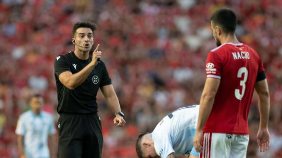 Eder Mallo Fernández, durante el encuentro entre el Nástic de Tarragona y el Málaga CF.