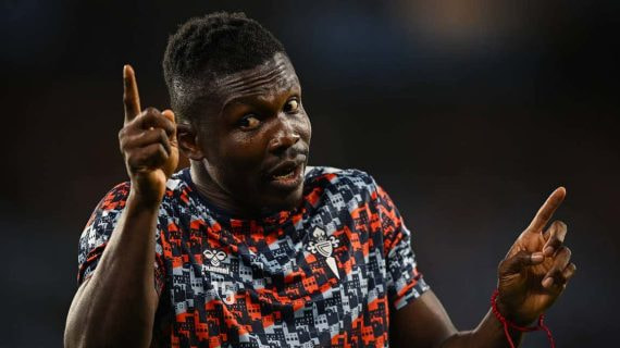 Joseph Aidoo, antes de un partido del Celta esta temporada.