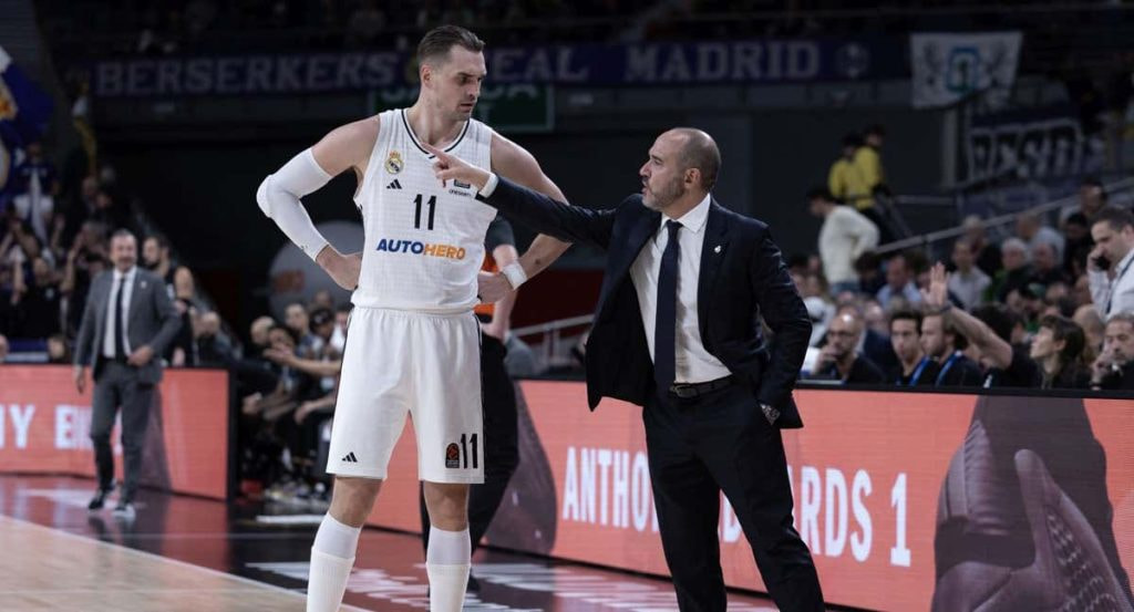 Mario Hezonja y Chus Mateo, esta temporada.