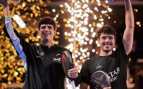 Arturo Coello y Agustín Tapia, los jugadores con más ganancias del circuito Premier Padel en 2024.