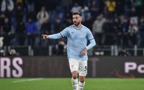 Mario Gila, en un partido reciente con la Lazio.