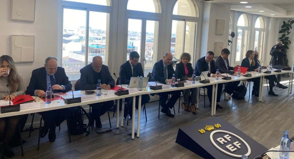 Imagen de la Junta de la Federación en el centro de Madrid.