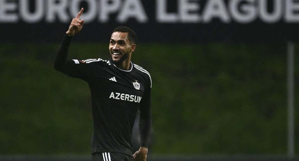 El delantero del Qarabag Juninho.
