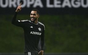 El delantero del Qarabag Juninho.