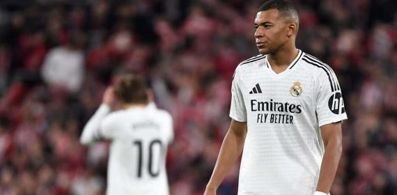 Kylian Mbappé, durante el Athletic - Real Madrid.