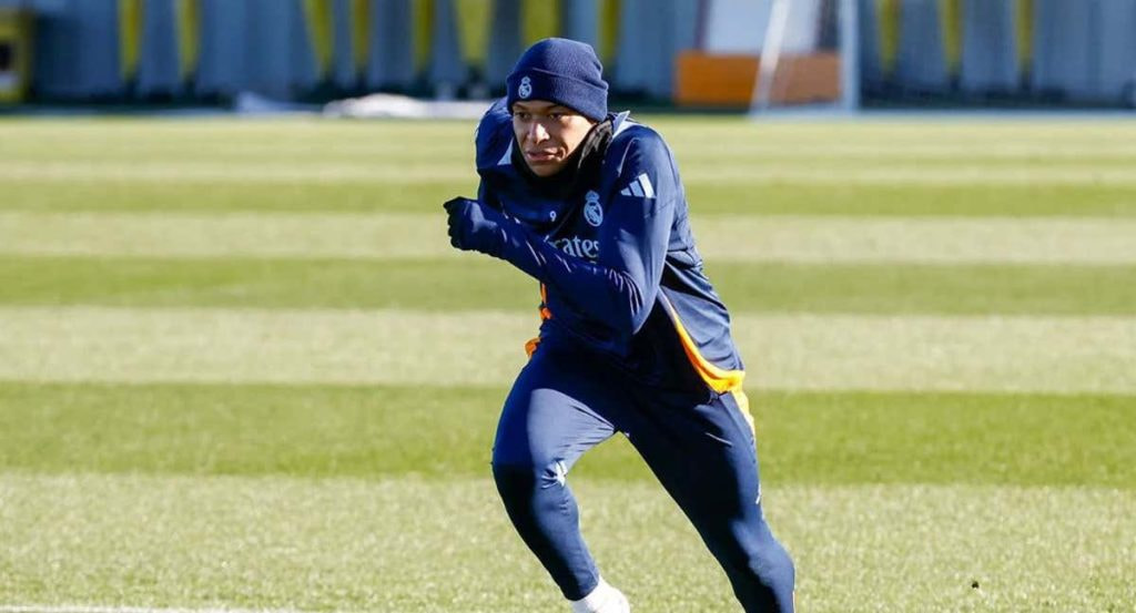 Mbappé, entrenando en Valdebebas.