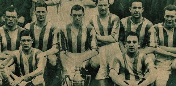 Imagen del Motherwell campeón de Copa en 1927.