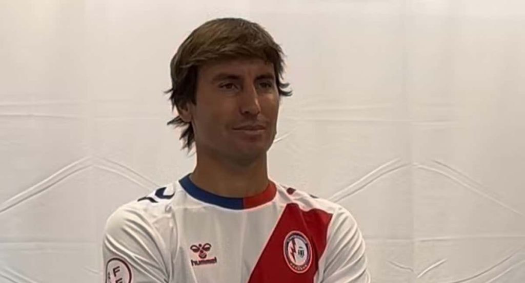 Pedro Mosquera, en su presentación como jugador del Rayo Majadahonda.