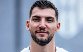Rafa Mir.