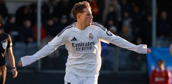 Daniel Yáñez celebra el gol contra el Liverpool en la Youth League.