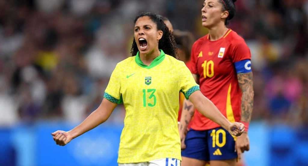 Yasmim Ribeiro tras ganar a España en las semifinales de los Juegos Olímpicos.